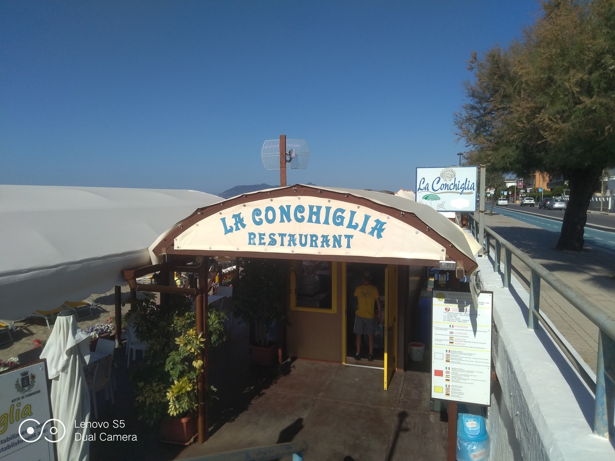 Stabilimento “Lido La Conchiglia”